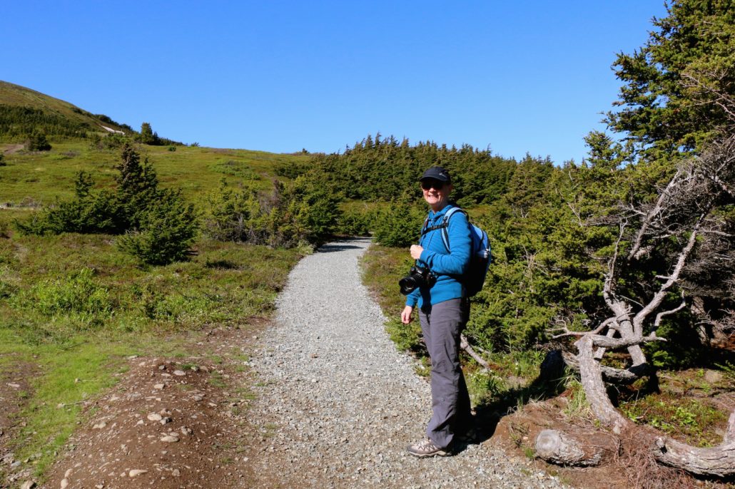 HIKING FLATTOP MOUNTAIN, ANCHORAGE, ALASKA - Our Home Has 6 Wheels